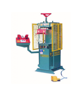 Presse per ceramica